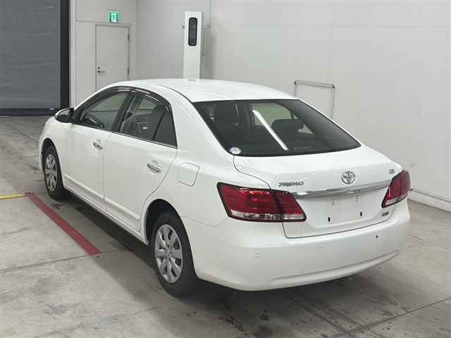 TOYOTA PREMIO