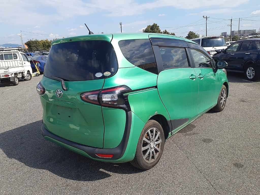 TOYOTA SIENTA