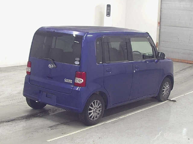 DAIHATSU MOVE CONTE