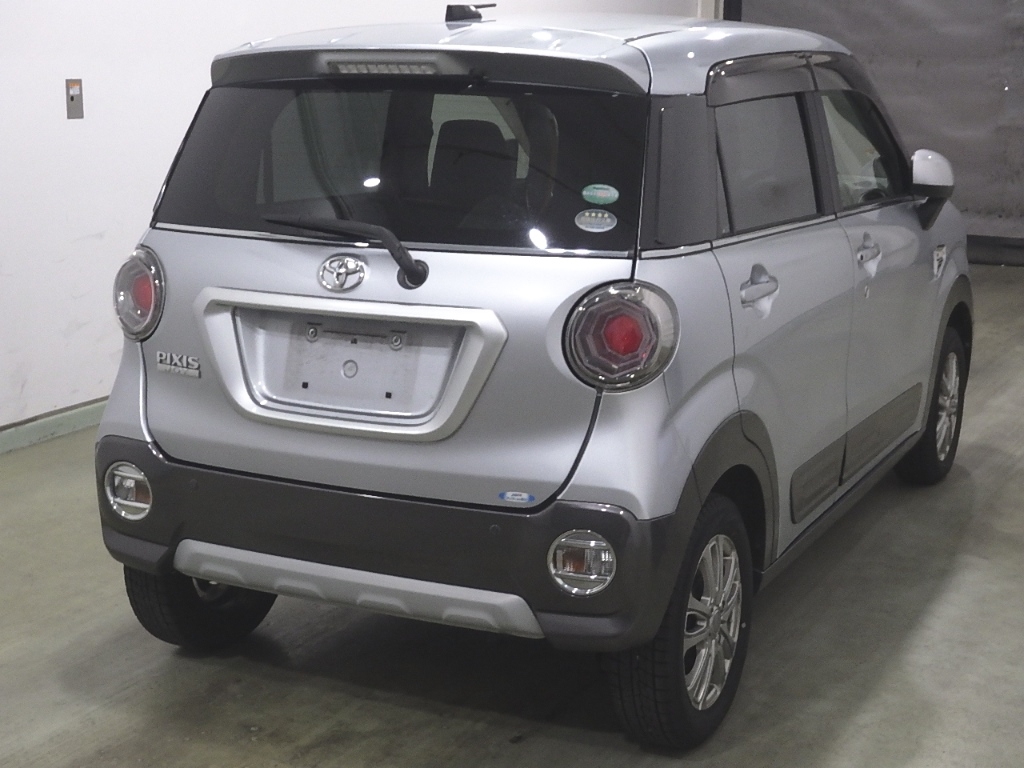 TOYOTA PIXIS JOY