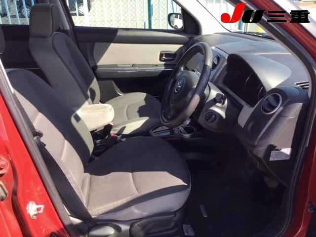 MAZDA VERISA