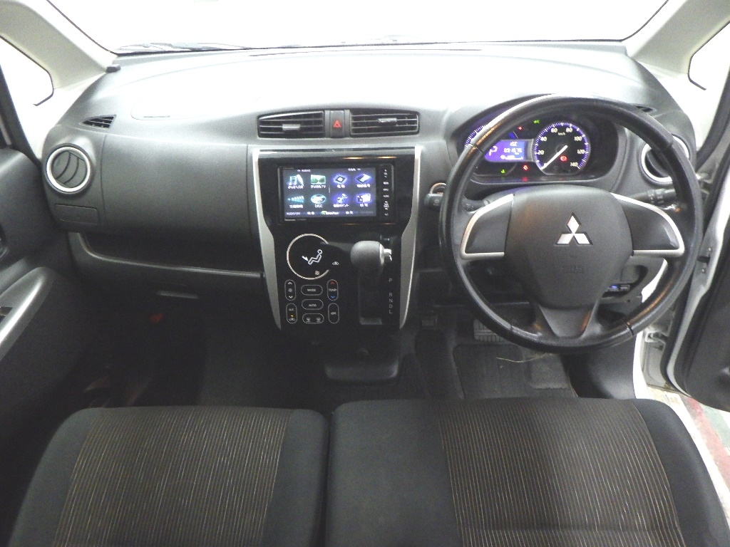 MITSUBISHI EK CUSTOM