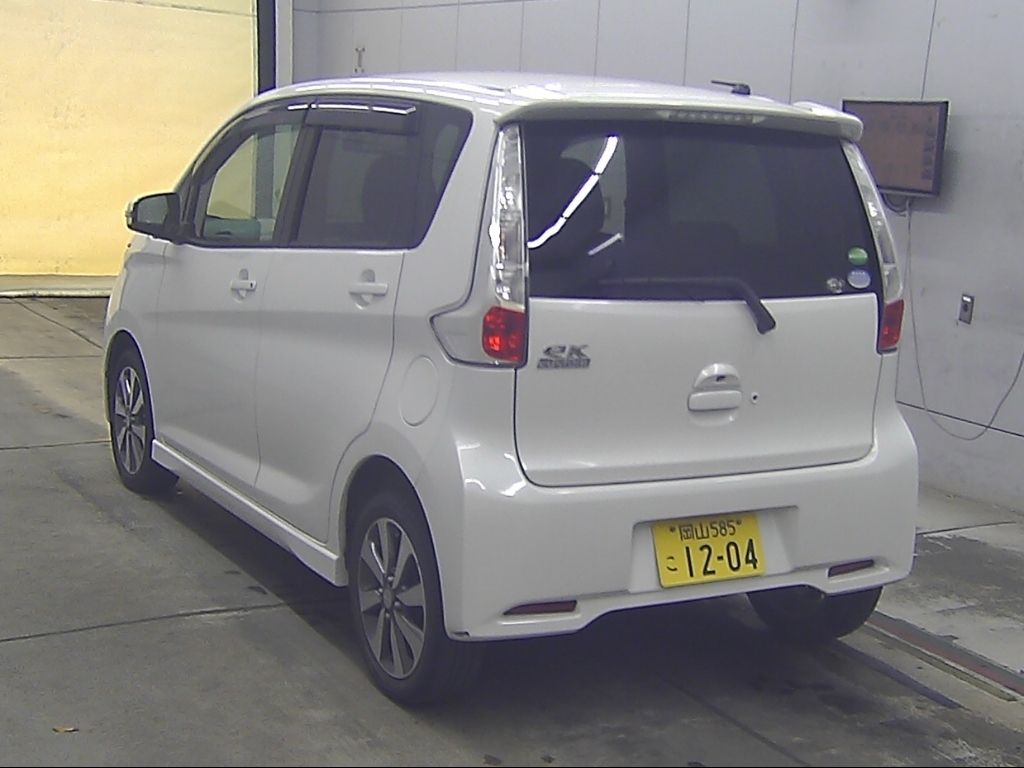 MITSUBISHI EK CUSTOM