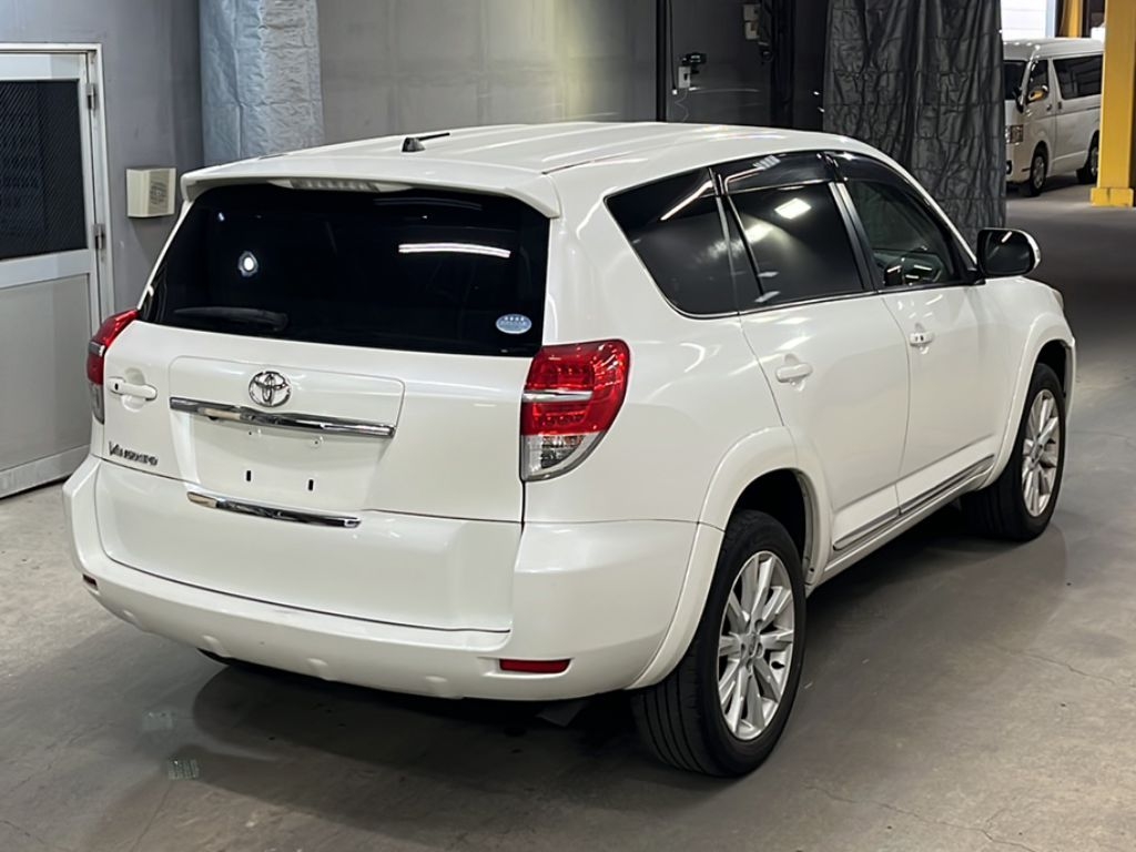 TOYOTA VANGUARD
