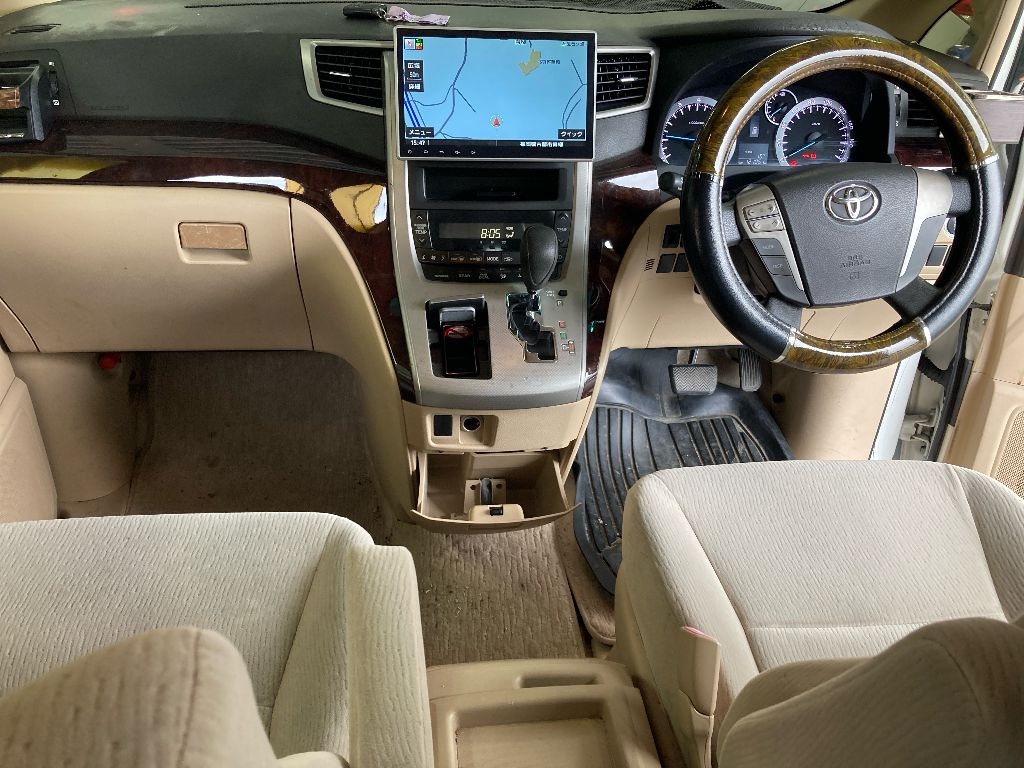 TOYOTA ALPHARD