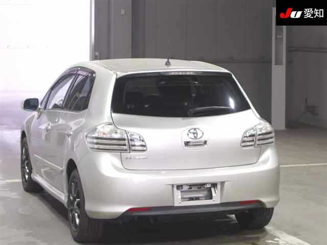 TOYOTA BLADE