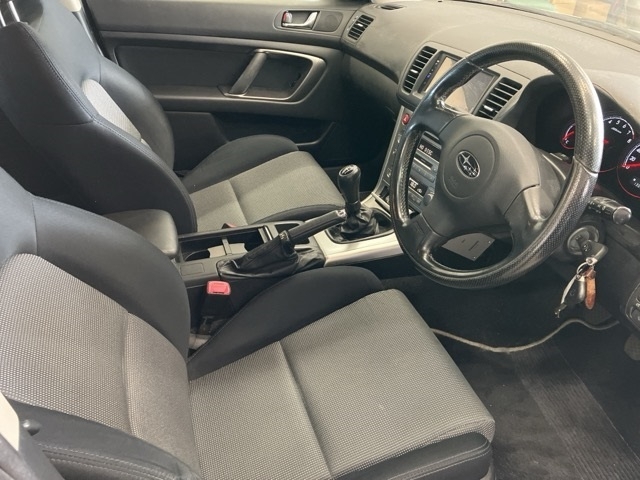 SUBARU LEGACY