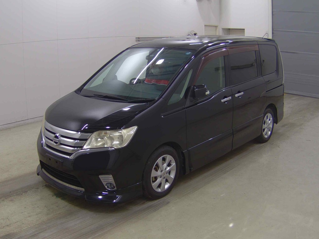 NISSAN SERENA