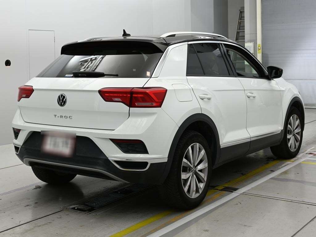 VOLKSWAGEN T-ROC