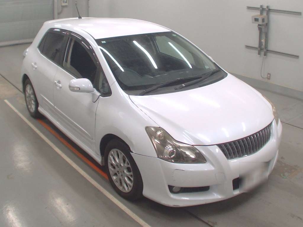 TOYOTA BLADE