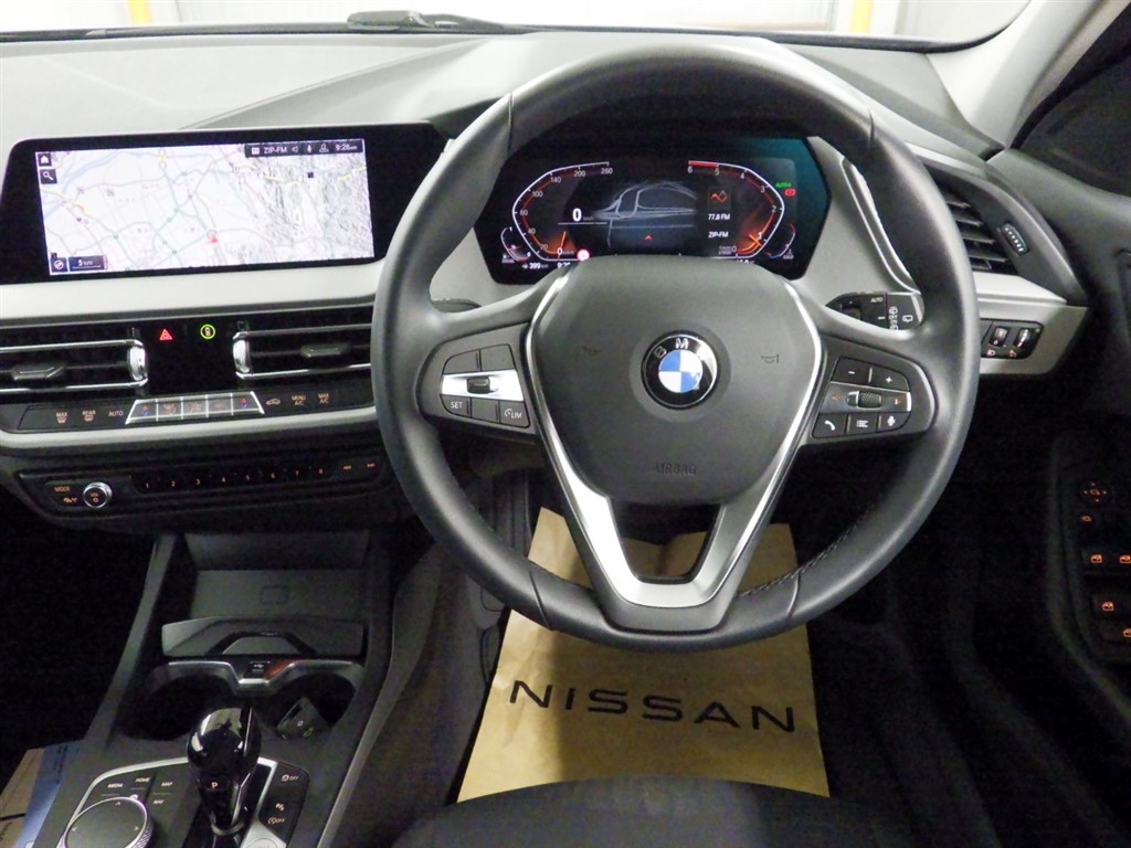 BMW 1-SERIES