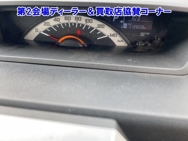TOYOTA PIXIS MEGA
