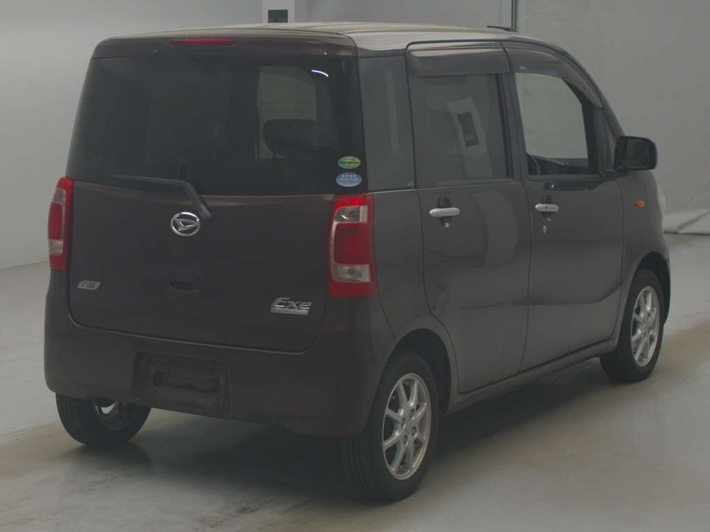 DAIHATSU TANTO EXE