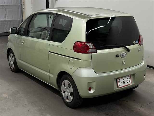 TOYOTA PORTE