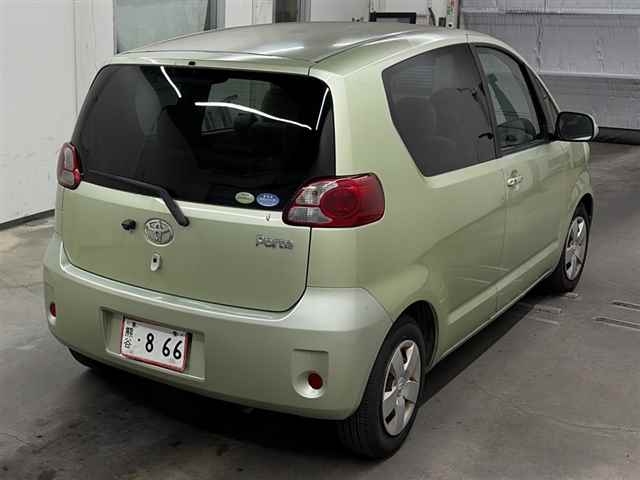 TOYOTA PORTE