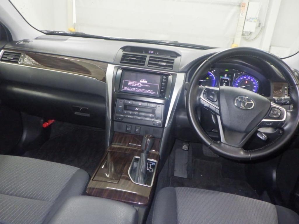TOYOTA CAMRY