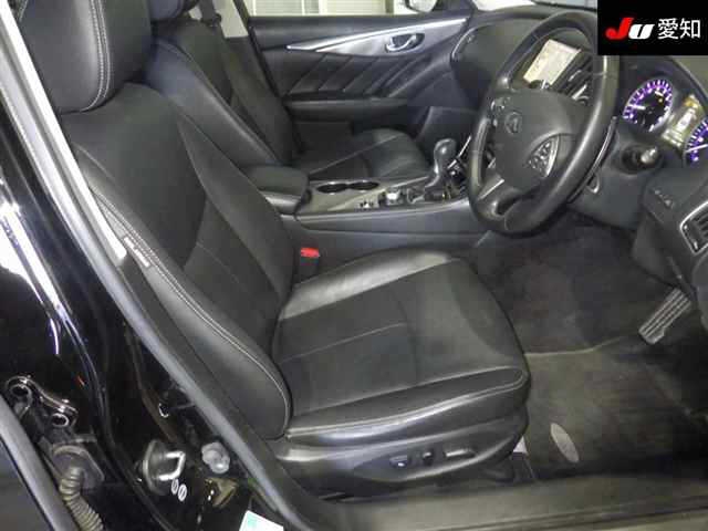 NISSAN SKYLINE