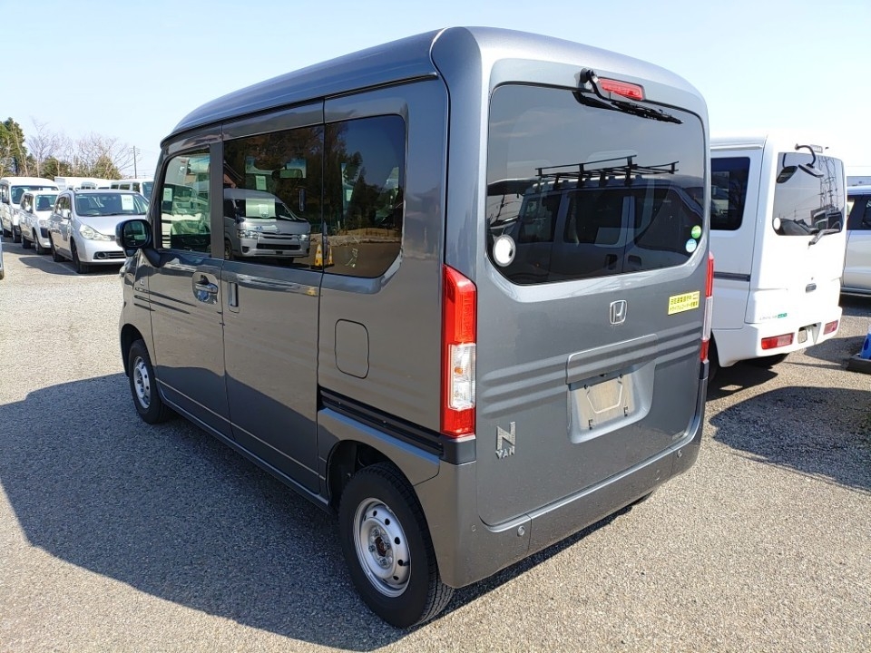 HONDA N-VAN