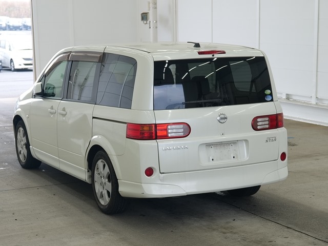 NISSAN LAFESTA