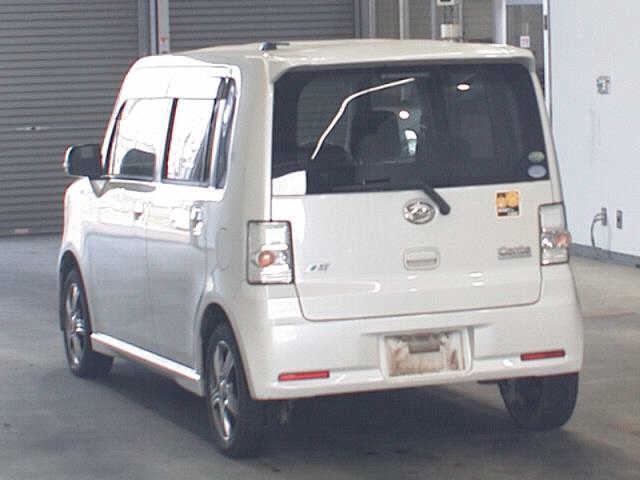 DAIHATSU MOVE CONTE