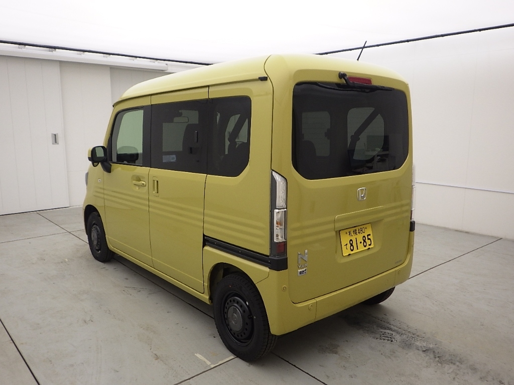 HONDA N-VAN