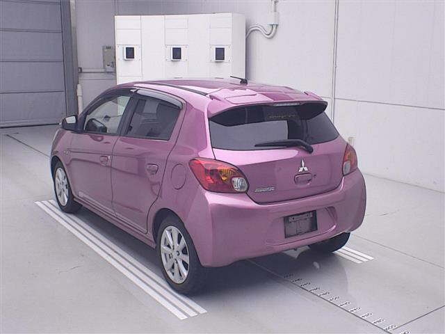 MITSUBISHI MIRAGE