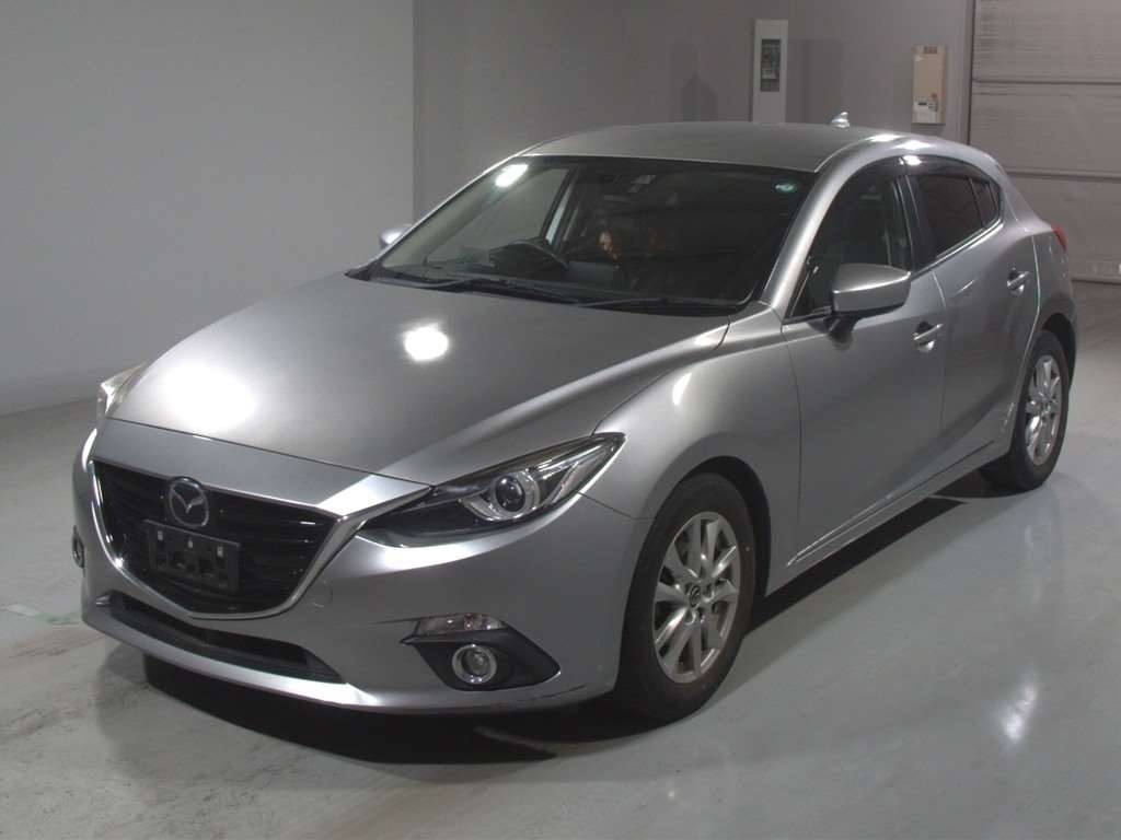 MAZDA AXELA
