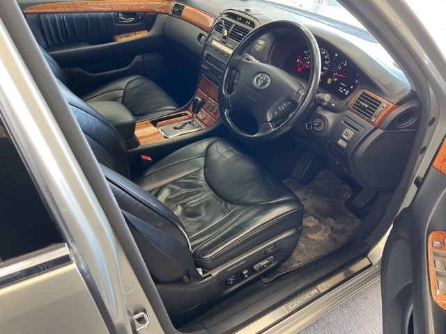 TOYOTA CELSIOR
