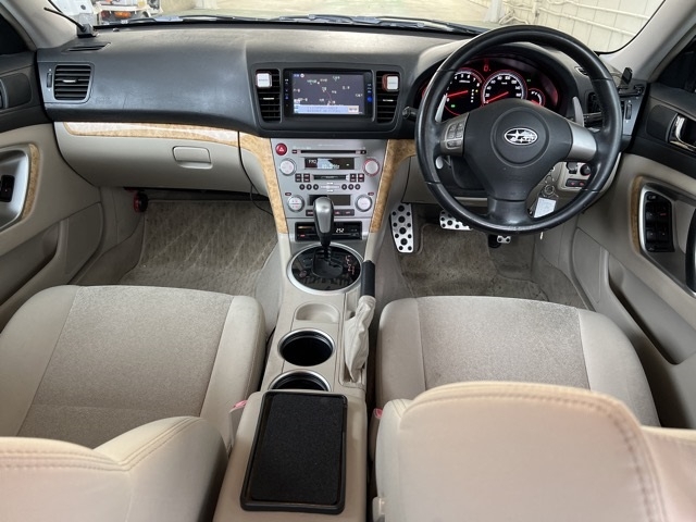 SUBARU LEGACY B4