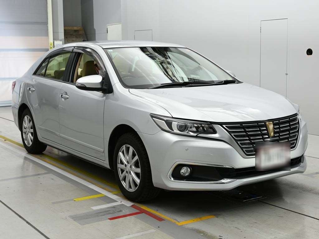 TOYOTA PREMIO