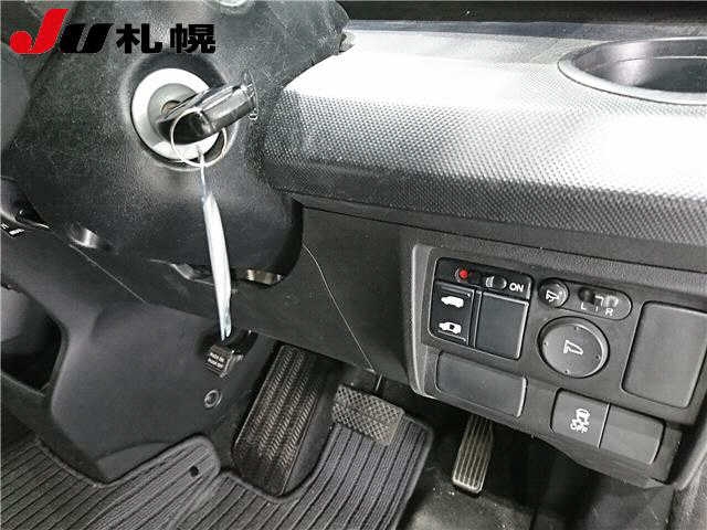 HONDA FREED SPIKE