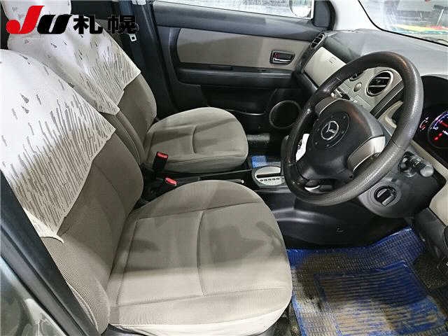 MAZDA VERISA