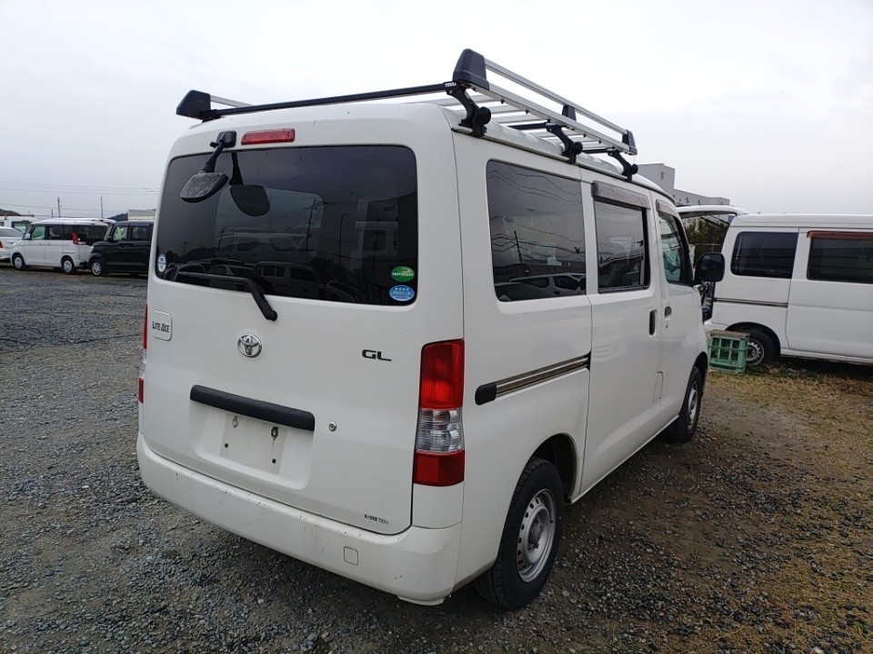 TOYOTA LITE ACE