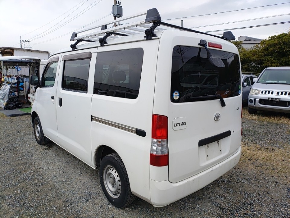 TOYOTA LITE ACE