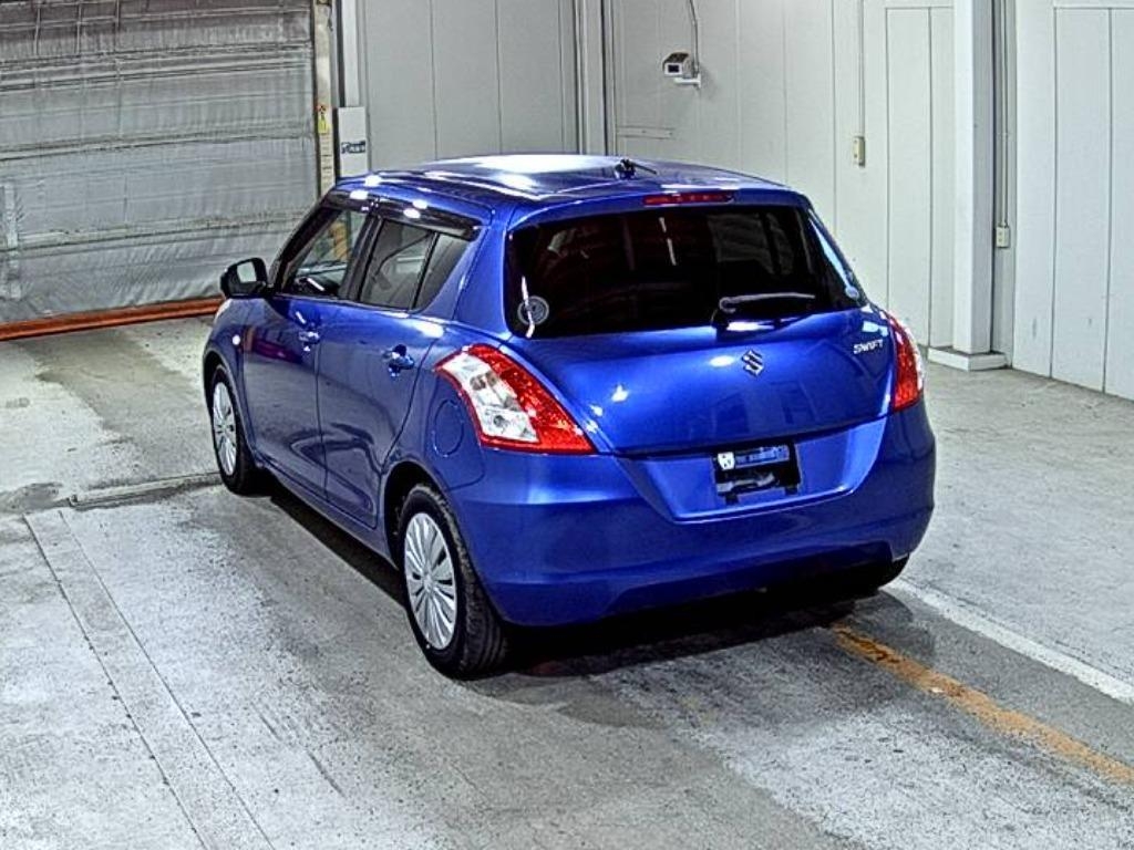 SUZUKI SWIFT