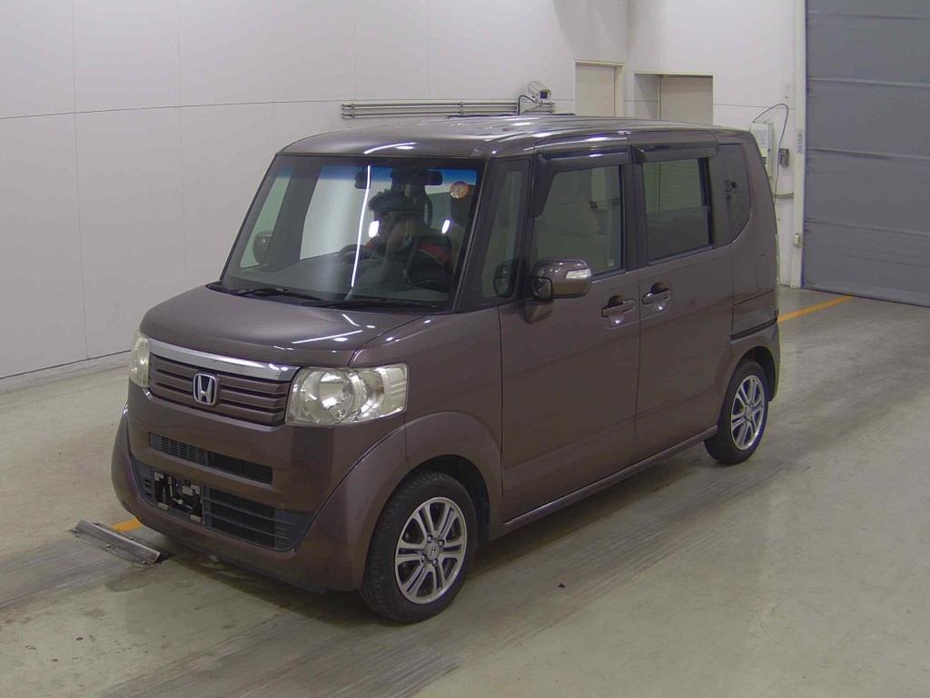 HONDA N-BOX