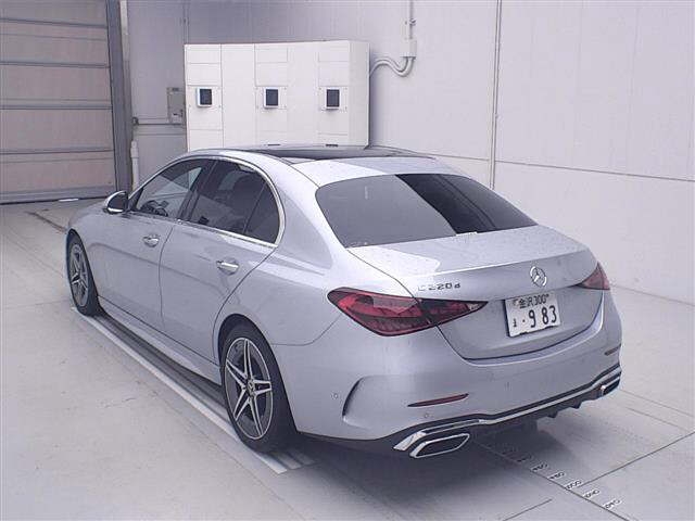 MERCEDES-BENZ C-CLASS