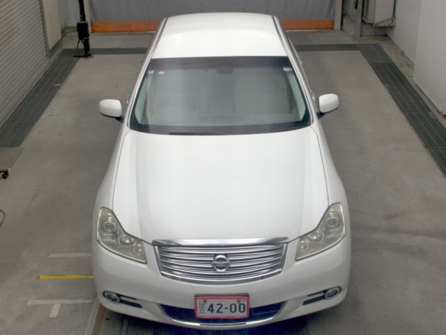 NISSAN FUGA