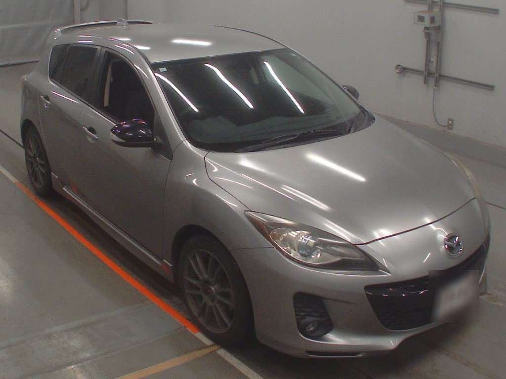 MAZDA AXELA