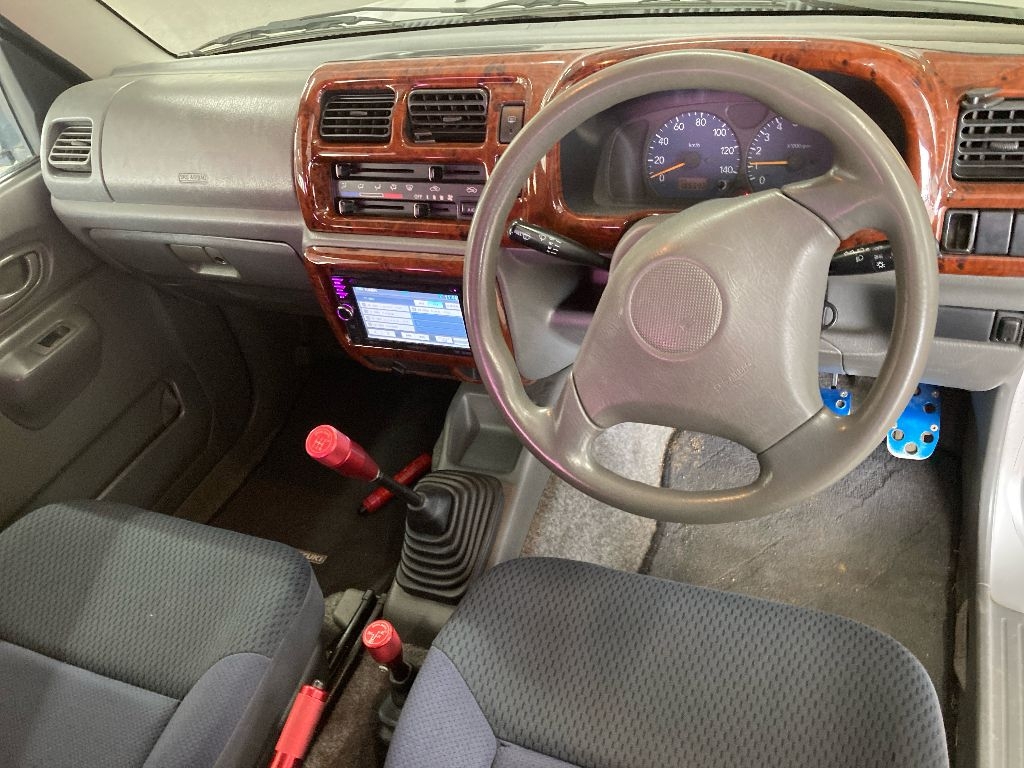 SUZUKI JIMNY