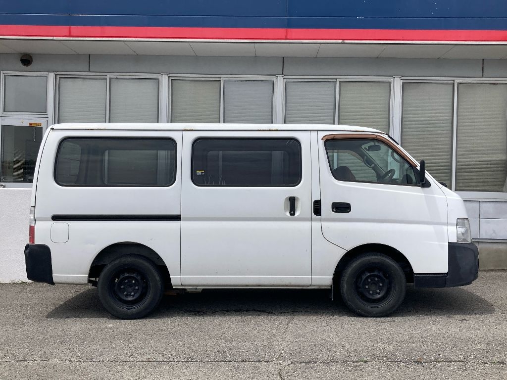 NISSAN CARAVAN
