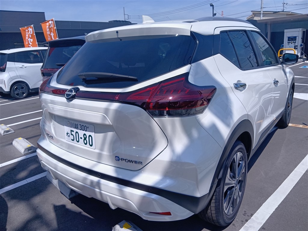NISSAN KICKS