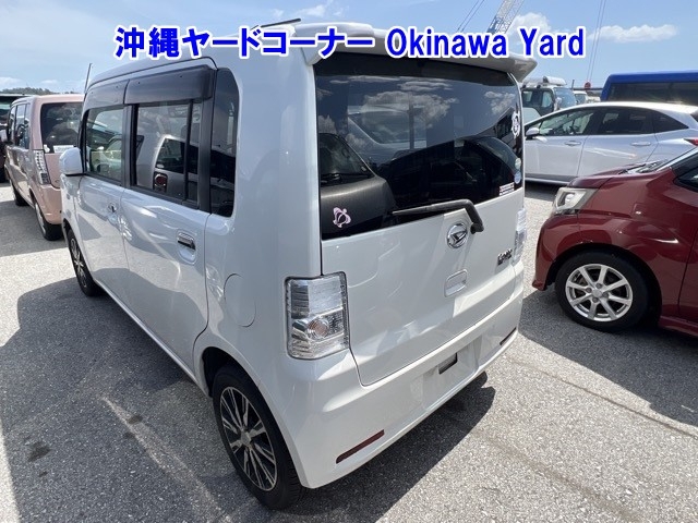 DAIHATSU MOVE CONTE