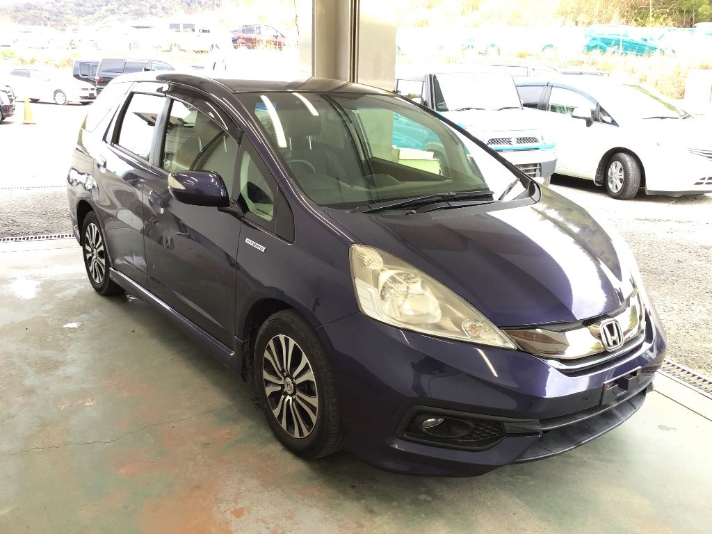 HONDA FIT SHUTTLE