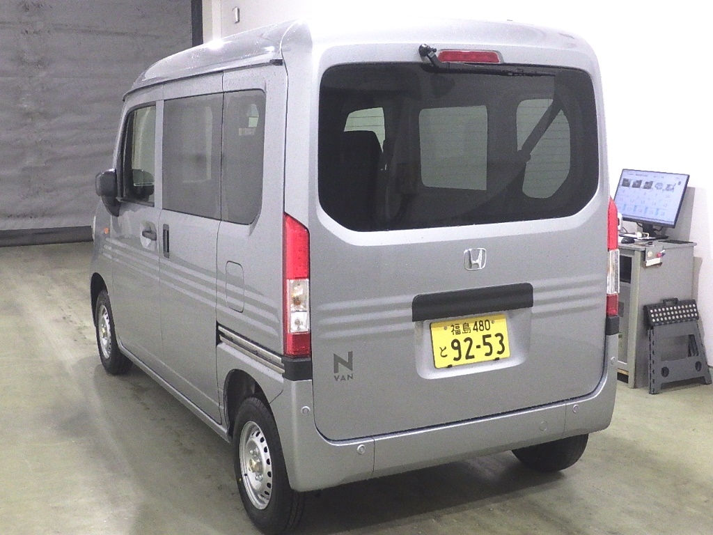HONDA N-VAN