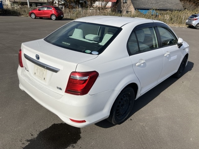 TOYOTA COROLLA AXIO