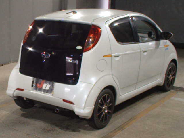 SUBARU R2