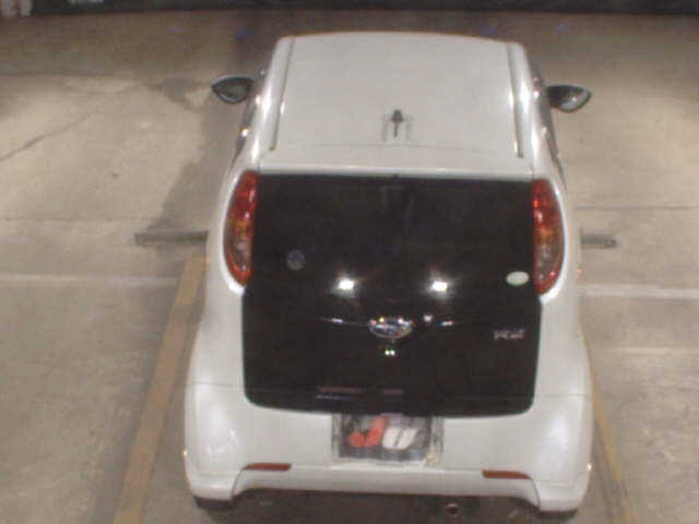 SUBARU R2