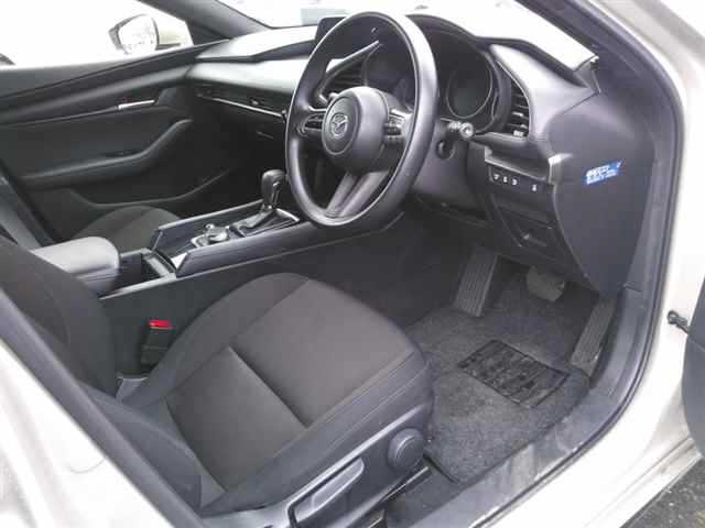 MAZDA MAZDA3