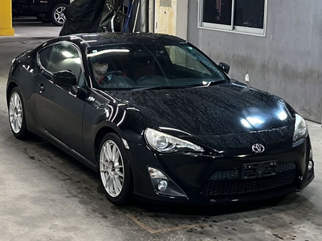 TOYOTA GT 86